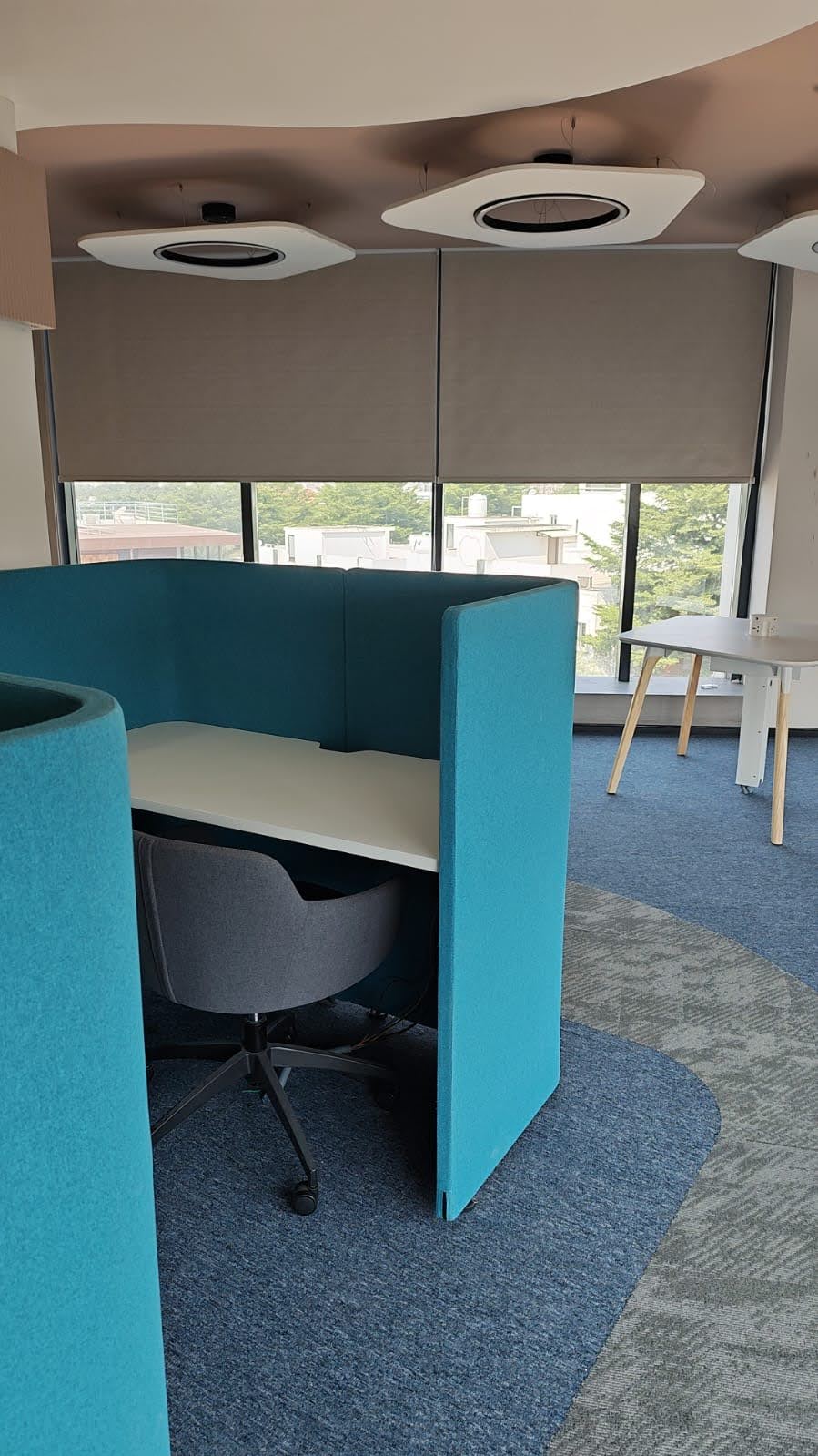 Quiet corners for deep focus.